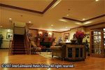 Holiday Inn Express Suites Woodbridge