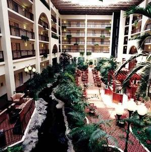 Embassy Suites Hotel Detroit-Livonia/Novi::Travelocity.com
