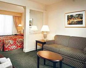 Web-evt_4017-rooms-1