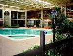 Tn-164453_pool_01_f