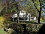 Whispering Waters B & B