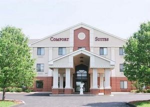 Comfort Suites St. Charles::Travelocity.com
