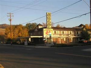 Interstate 8 Motel::TravelPost.com