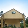 Green Roof Inn And Suites Kennesaw