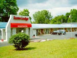 Econo Lodge Cold Water