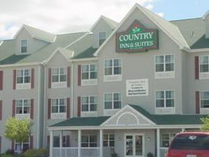 Web-2158086-country_inn_suites_kearney-kearney