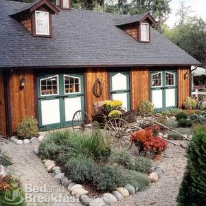 Bears Lair Bed & Breakfast::BedAndBreakfast.com