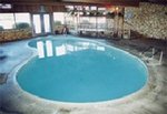 Tn-608386_pool_01_e