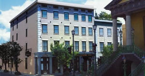 Planters Inn::Travelocity.com