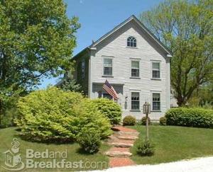Captain Chipman Inn::BedAndBreakfast.com