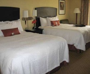 Hampton Inn & Suites Spartanburg::Travelocity.com