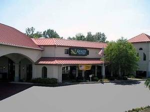 Quality Suites Chattanooga::Travelocity.com