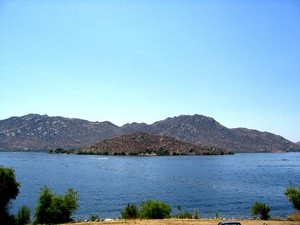 Web-lake_20view_20allesandro