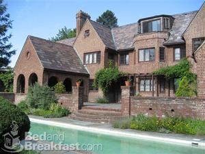 Saugerties Bed and Breakfast Chateau & Tudor Rooms::BedAndBreakfast.com
