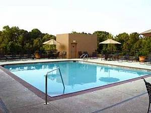 Embassy Suites Atlanta - Buckhead::Expedia