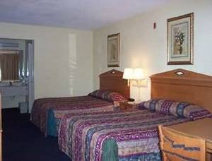 Super 8 Breaux Bridge::Travelocity.com