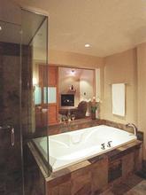 Web-zz_11764-bathr-1