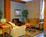 Radisson Hotel Milwaukee North Shore::Expedia