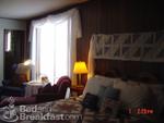 Holiday House Bed & Breakfast