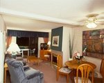 Oceanside Marina Suites