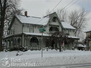 Rocking Horse Inn::BedAndBreakfast.com