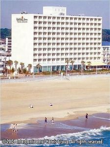 Holiday Inn Hotel Suites Surfside::Travelocity.com
