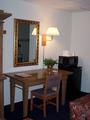 Tn-g93191_room_02_f