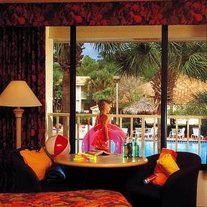 International Plaza Resort and Spa::Expedia