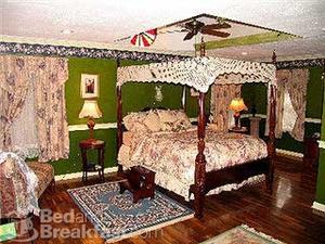 Raven Haven Bed & Breakfast::BedAndBreakfast.com