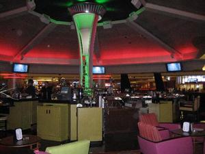 Web-3416079-stratosphere_hotel_bar-las_vegas