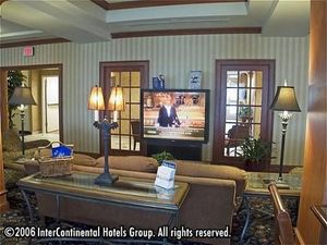 Holiday Inn Express Walker::Travelocity.com