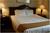 Holiday Inn Express Suites Airport::ProfessionalTravelGuide.com