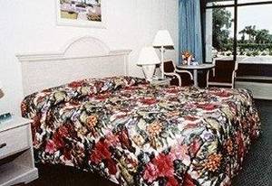 Ramada Maingate West Kissimmee::Expedia