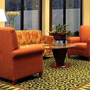 Web-pvd_cour-lobby-1