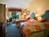 Pruneyard Plaza Hotel::Expedia