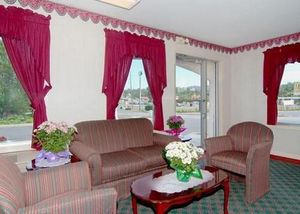 Rodeway Inn New Cumberland::Travelocity.com