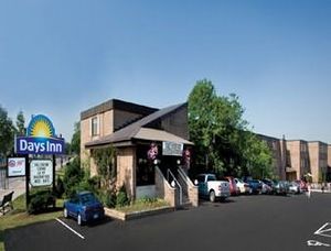 Days Inn Niagara Falls Fallsview Casino::Travelocity.com
