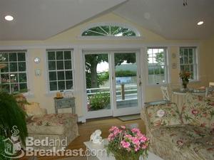 Web-beverly-farms-massachusetts-inns-beachinnbythesea