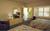 La Avenida Inn::Expedia