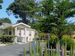 Bide-A-Wee Inn & Cottages