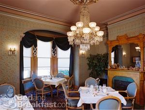 The Kalamazoo House Bed and Breakfast::BedAndBreakfast.com