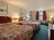 Howard Johnson Williamstown from Hotels.com