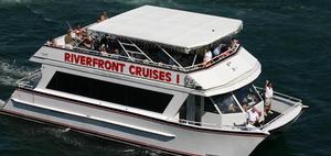 Riverfront cruise::Anticipation.com