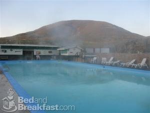 Waunita Hot Springs Ranch::BedAndBreakfast.com