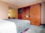 Holiday Inn Select & Suites MPLS INTL ARPT-MALL OF AMERICA::Orbitz