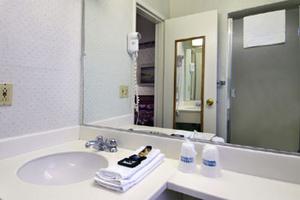 Web-evt_taho-bathr-1