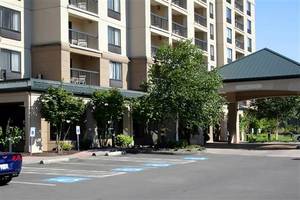 Courtyard by Marriott Sea Tac::TravelPost.com