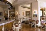 Country Club Plaza::Expedia
