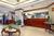 Hampton Inn::ProfessionalTravelGuide.com