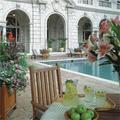 Chase Park Plaza::Priceline.com